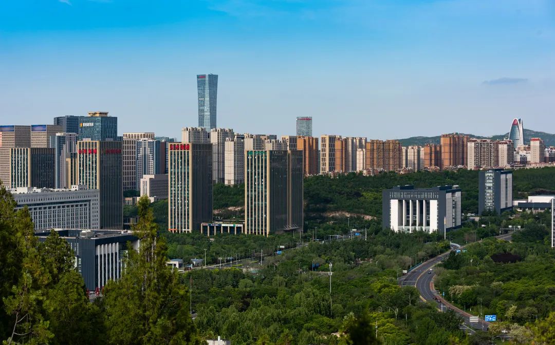 居旅游路贵脉，济南海德堡圈定城市高光尊位