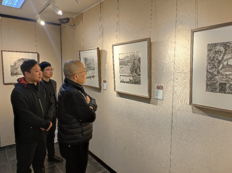 中国美协副主席周京新与无锡青年画家畅谈艺术创作