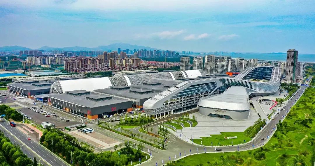 2023第二届青岛国际时尚发制品博览会在中铁·青岛世界博览城盛大举办