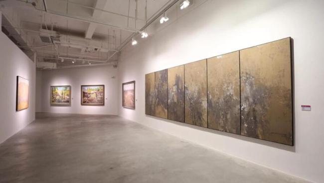 范迪安等25位艺术家共绘，“和美新疆——中国油画写生作品巡展”上海站开幕