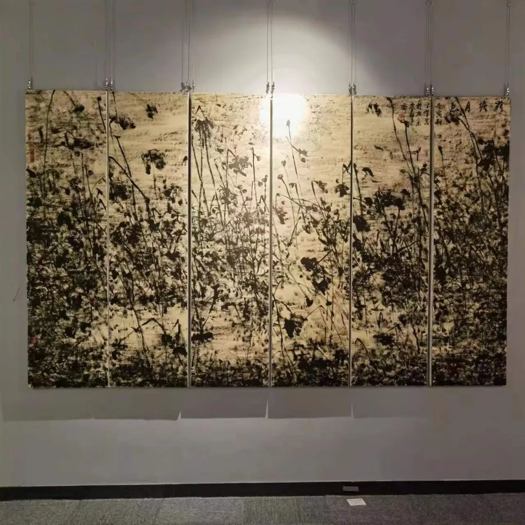 “魅力红谷——两代琢墨•丁杰／丁鼎父女中国画展”在南昌隆重开幕