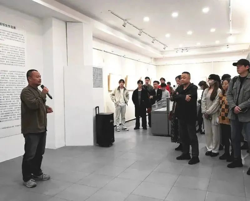 “方向山水画写生作品展”及“时代与我”讲座在广州美术学院举行