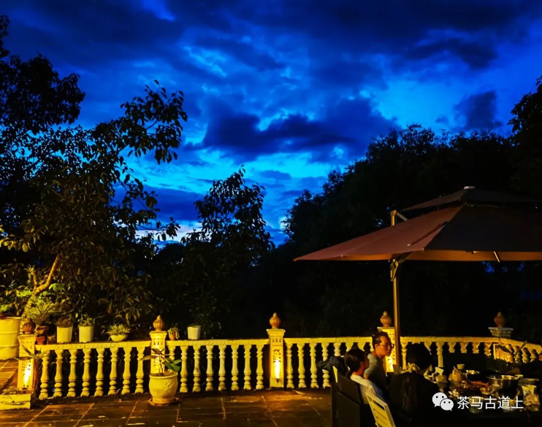 望星空——景迈山夏夜随想