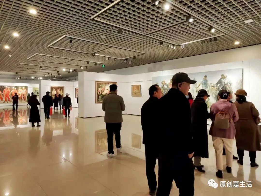 “丹青溢彩·荣归故里——房建平油画作品展”在嘉峪关隆重开展