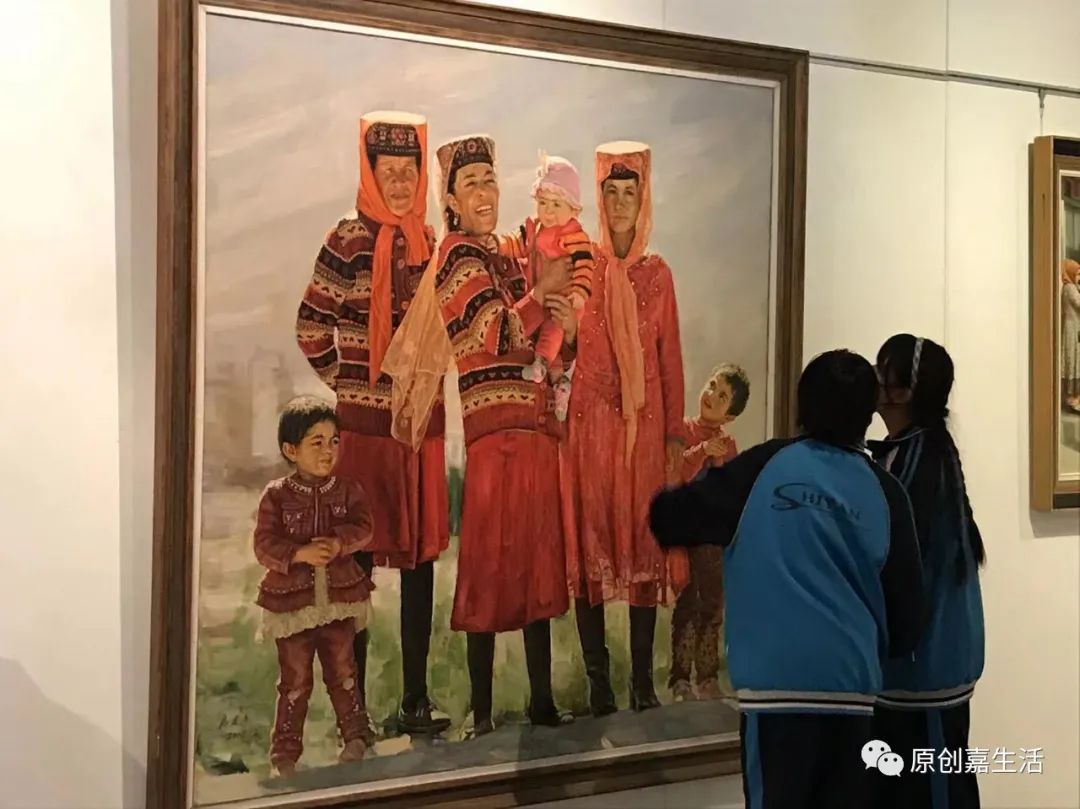 “丹青溢彩·荣归故里——房建平油画作品展”在嘉峪关隆重开展