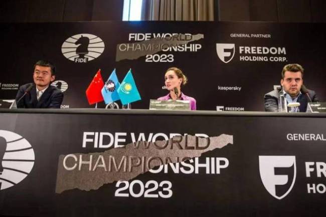 2023国际棋联世界冠军赛第四局战罢，丁立人斩获首胜渐入佳境