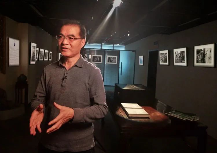 黑白银盐工艺研讨会暨“上海杨浦·最后的老弄堂”吴建斌原作展在济南开幕