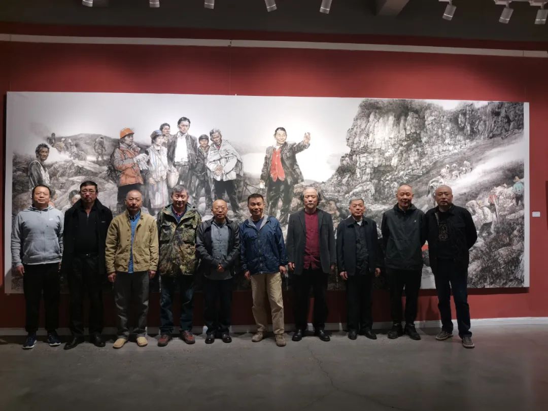 “心向朴素——王珂水墨人物画作品展”在青岛开幕