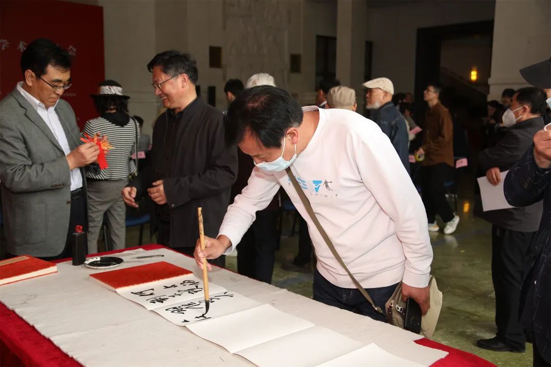 “怀古创新”萧维永晋京画展暨学术研讨会在北京成功举办