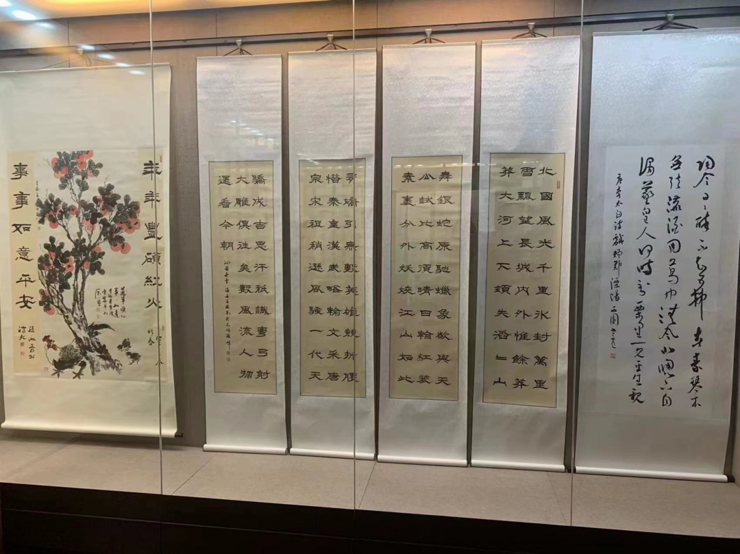 “翰墨泉韵——滕西奇教授师汉堂师生书画展”在济南启幕