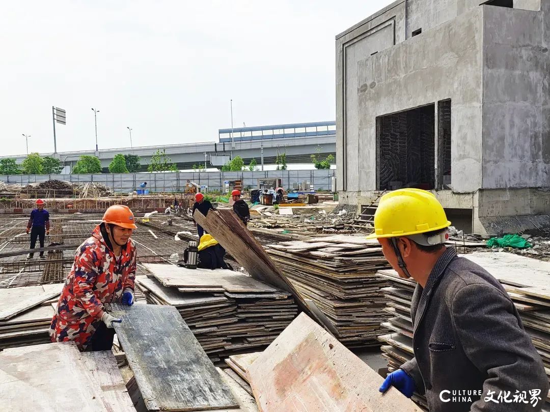 “黄金周”变“攻坚周”！绿地全国多个项目建设者奋战施工一线