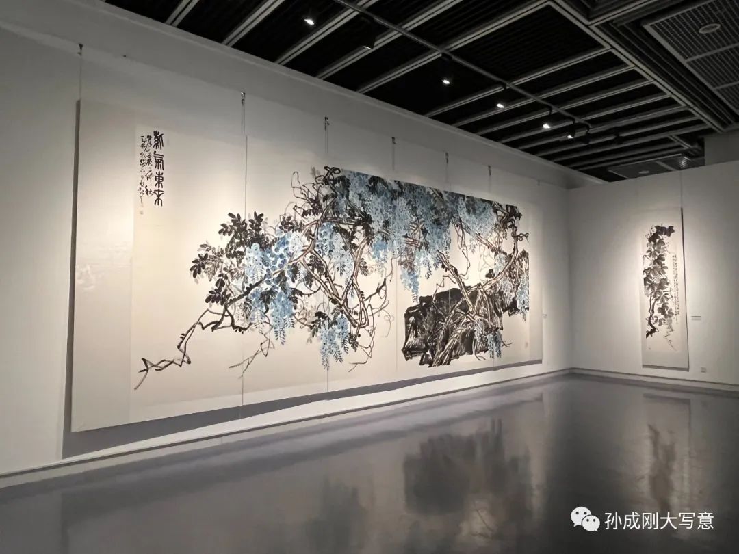 “花开盛世——孙成刚中国画作品展”在河南省美术馆盛大开幕