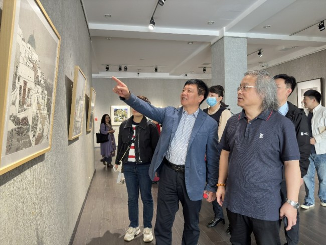 为时代画像，“水墨清韵——当代中国画家作品联展”长沙站开幕