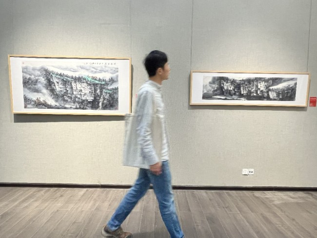 为时代画像，“水墨清韵——当代中国画家作品联展”长沙站开幕