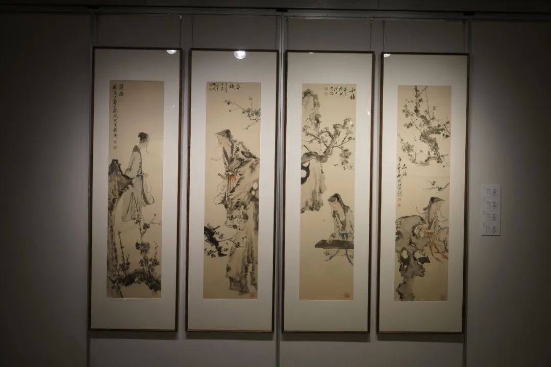 “百年风华——荷生刘波主题画展”在重庆开幕，展期至5月26日