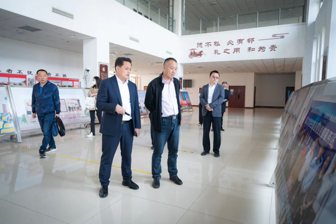 山东文化产业职业学院与中国铁路济南局就校企合作深入交流
