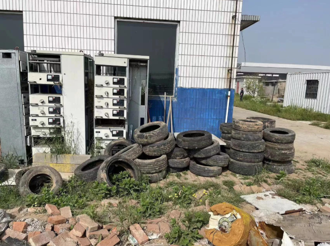 天天3·15丨济南遥墙机场被举报土面区下埋有废旧轮胎，存在安全隐患