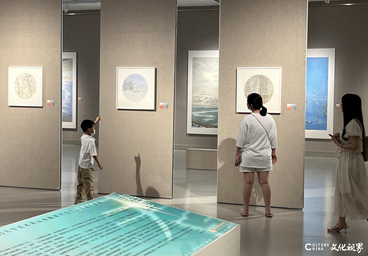 “春晖——厦门大学美术系山水画研究生三人作品汇报展”开幕，展期将持续至5月27日