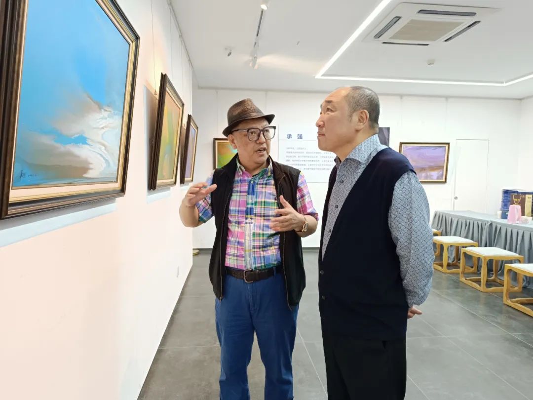 “大象无形  华彩益彰——承强油彩抽象绘画艺术展”在北京开幕