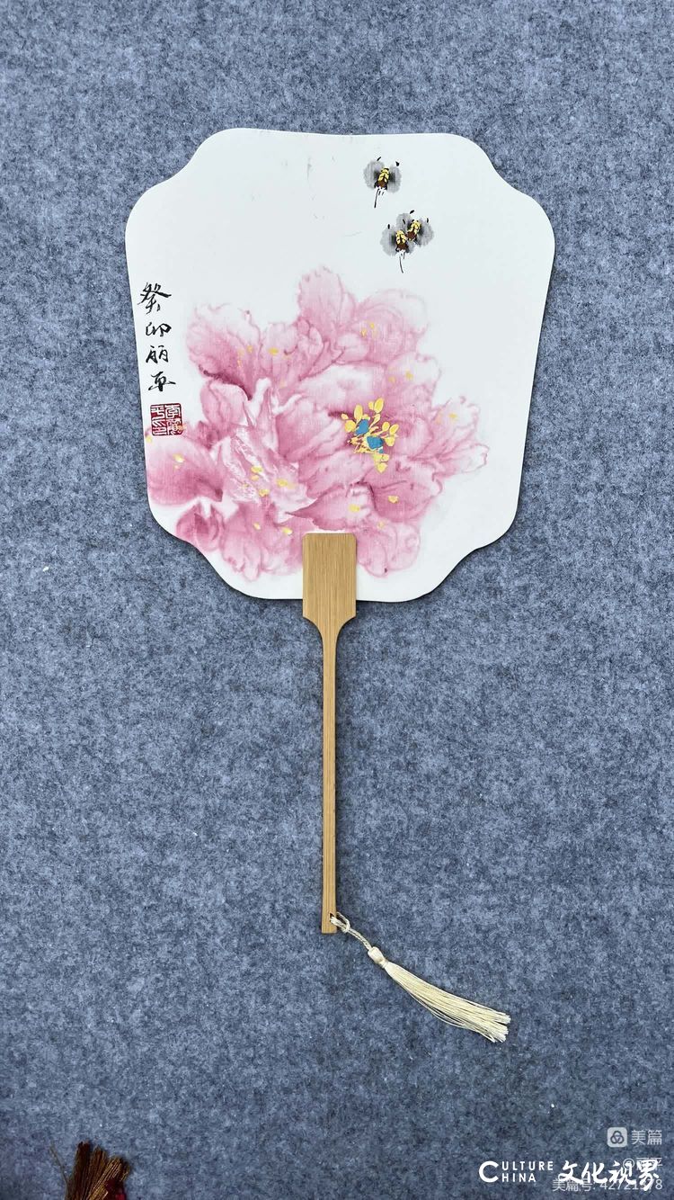 心在鲜花绿植中萦绕——李丽平西双版纳采风行