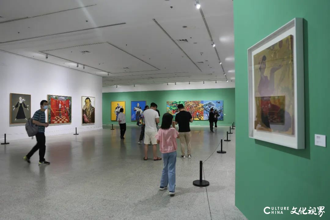  “应变——石磊艺术展”在湖北美术馆开幕