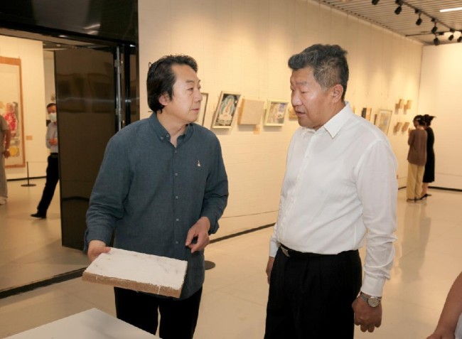 “汲古通今 明德见性——李济民绘画教学研究展”在济南开幕