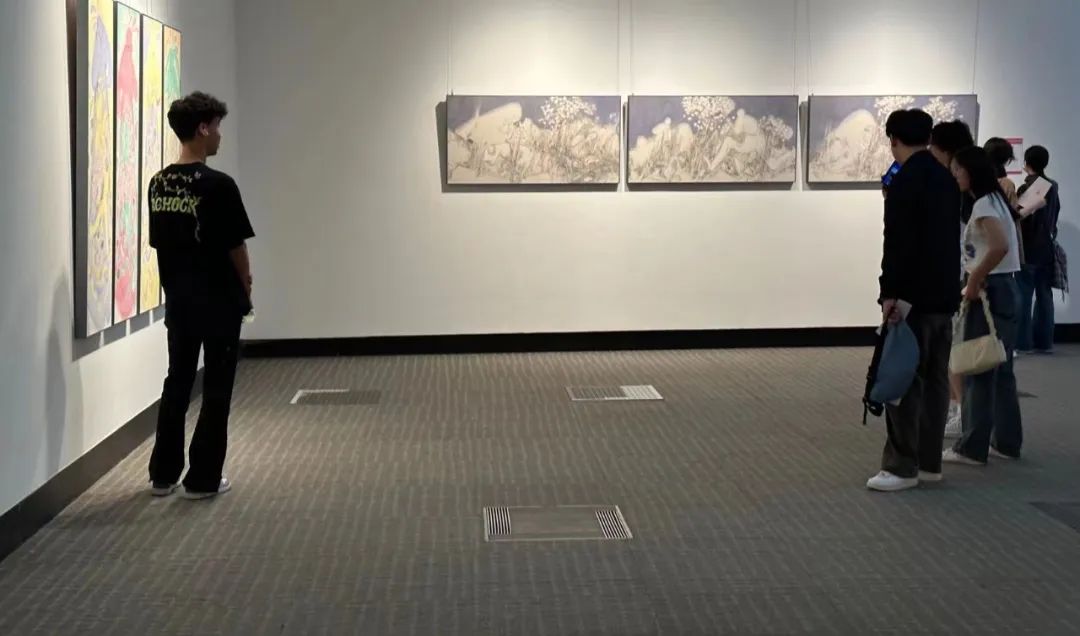 “妙心——中国国家画院李晓柱工作室师生绘画作品展”在威海开展