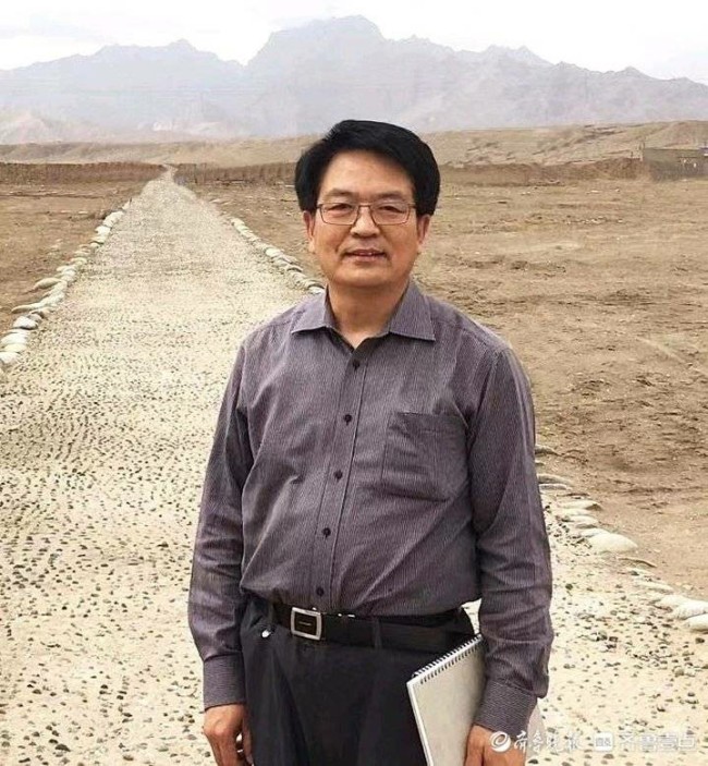 李平“绘谈”：在艺术道路上走得潇潇洒洒