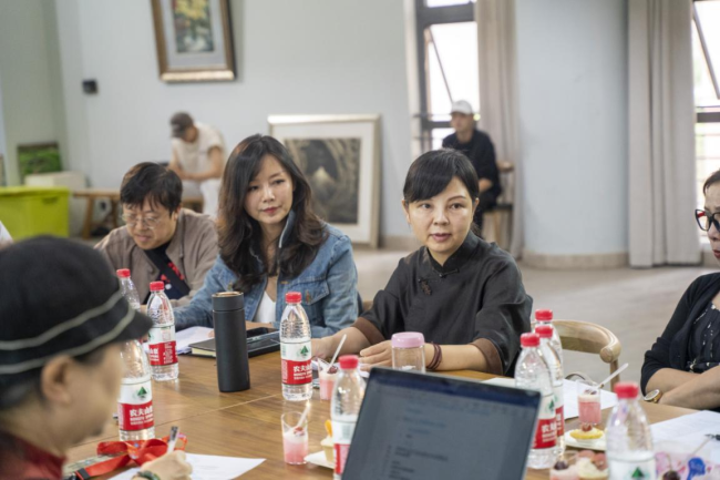 儿童剧《象北旅行》首演研讨会在云南艺术学院举行