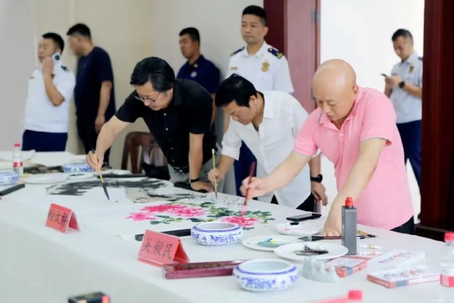 济南市工商联文联与济南市消防支队联合开展庆祝建党102周年联学共建主题党日活动