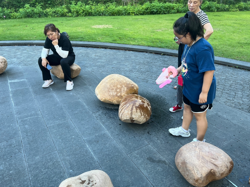 “等待一场雨”——邱志杰：我在南头古城写了什么