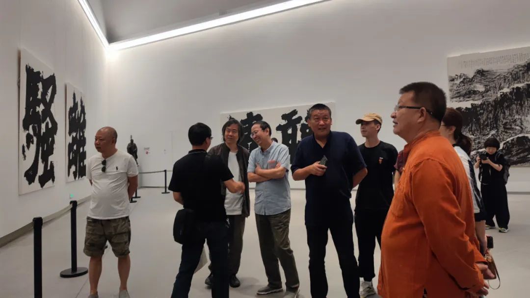 “墨许山河——曾来德书法艺术作品展”在大同市美术馆开幕