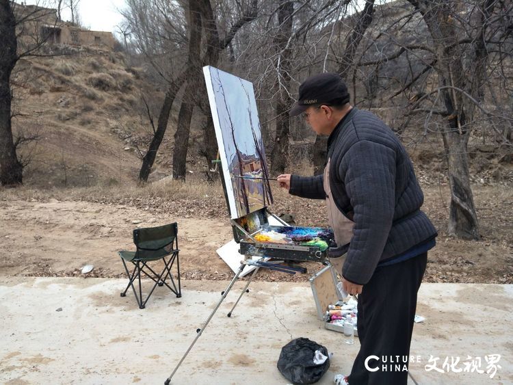 “美育花开·尚美古云中”赵福油画作品展在呼和浩特市美术馆开幕