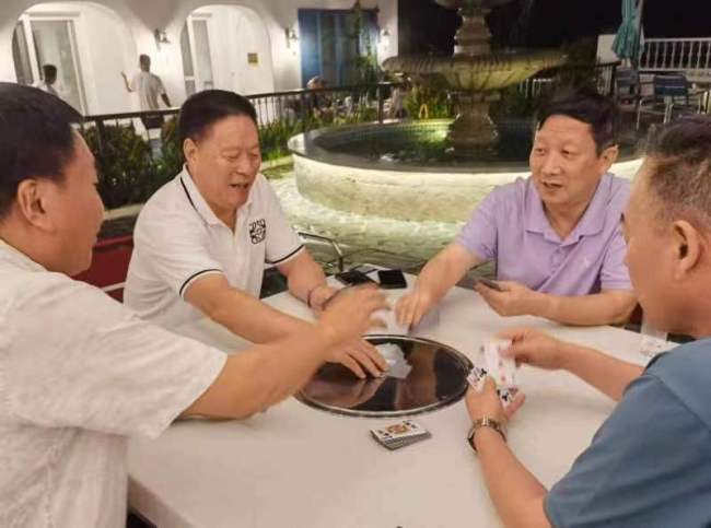 著名围棋国手曹大元参赛，七星台齐鲁掼蛋赛大腕云集