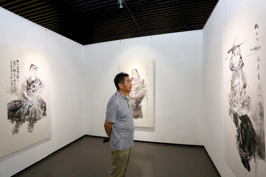 “任惠中中国人物画作品展览暨写生讲座活动”在天津举行，50余件作品呈现“象外之境”