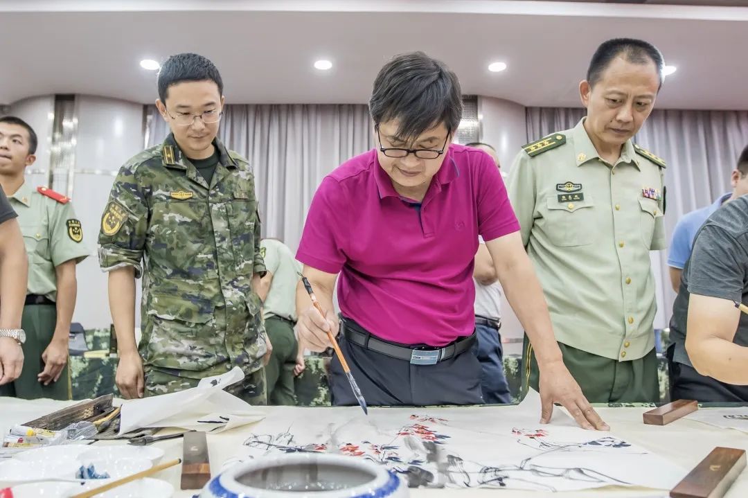 “凝心铸魂强根基，团结奋进新征程”书画行慰问活动在青岛举办