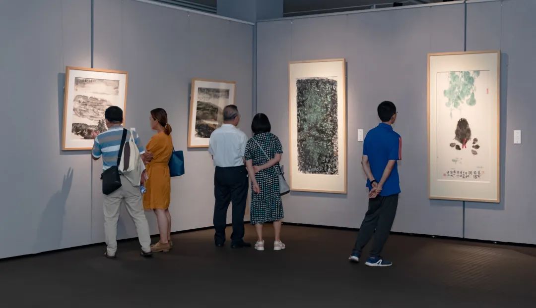 “天行健——梁江‘学者书画’50年”在江门市美术馆开展