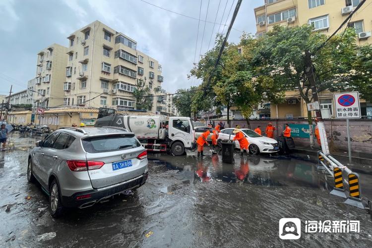 探访暴雨过后的济南东仓小区：60余辆车被泡，居民自发“重建”家园