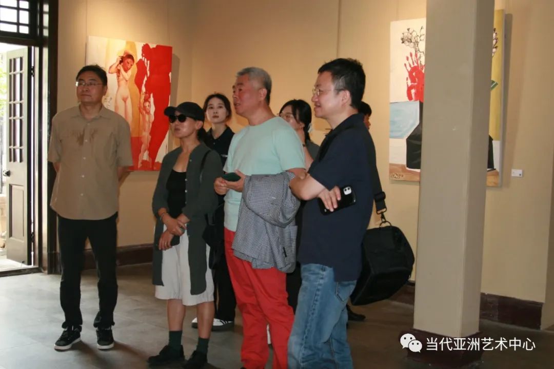 “艺术的再思考——许德奇艺术展”在上海一尺之家美学空间举办