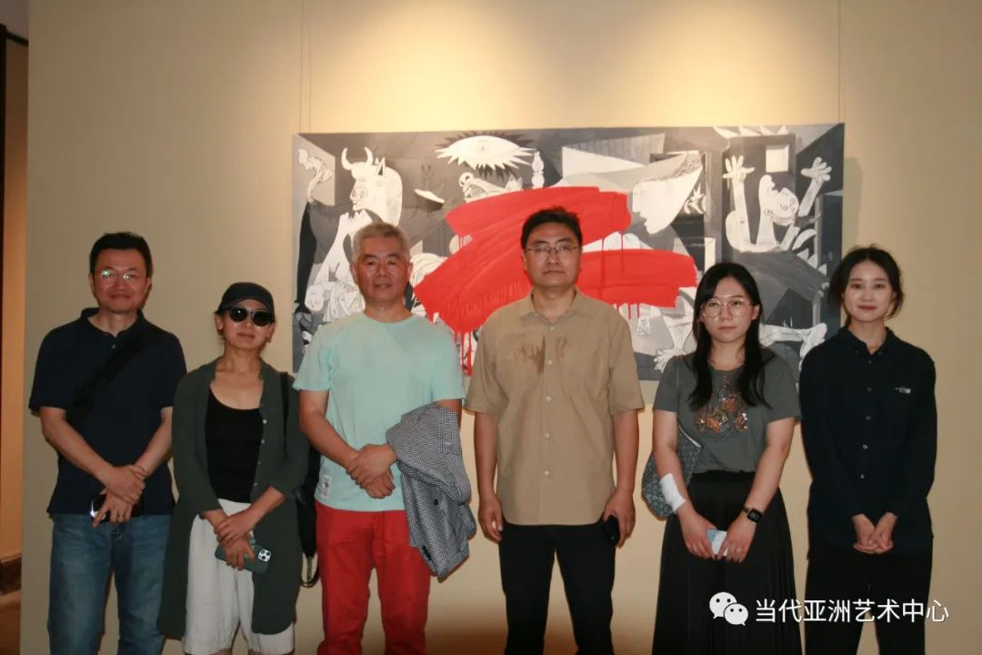 “艺术的再思考——许德奇艺术展”在上海一尺之家美学空间举办