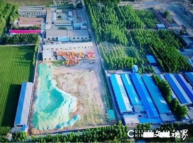 天天3·15丨网友反映：济宁泗水县山水龙城小区施工方偷运地基河沙，希望有关部门介入