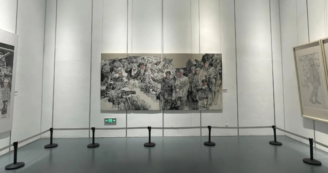 固我长城·山东军旅主题美术作品展丨李兆虬《战地采访》