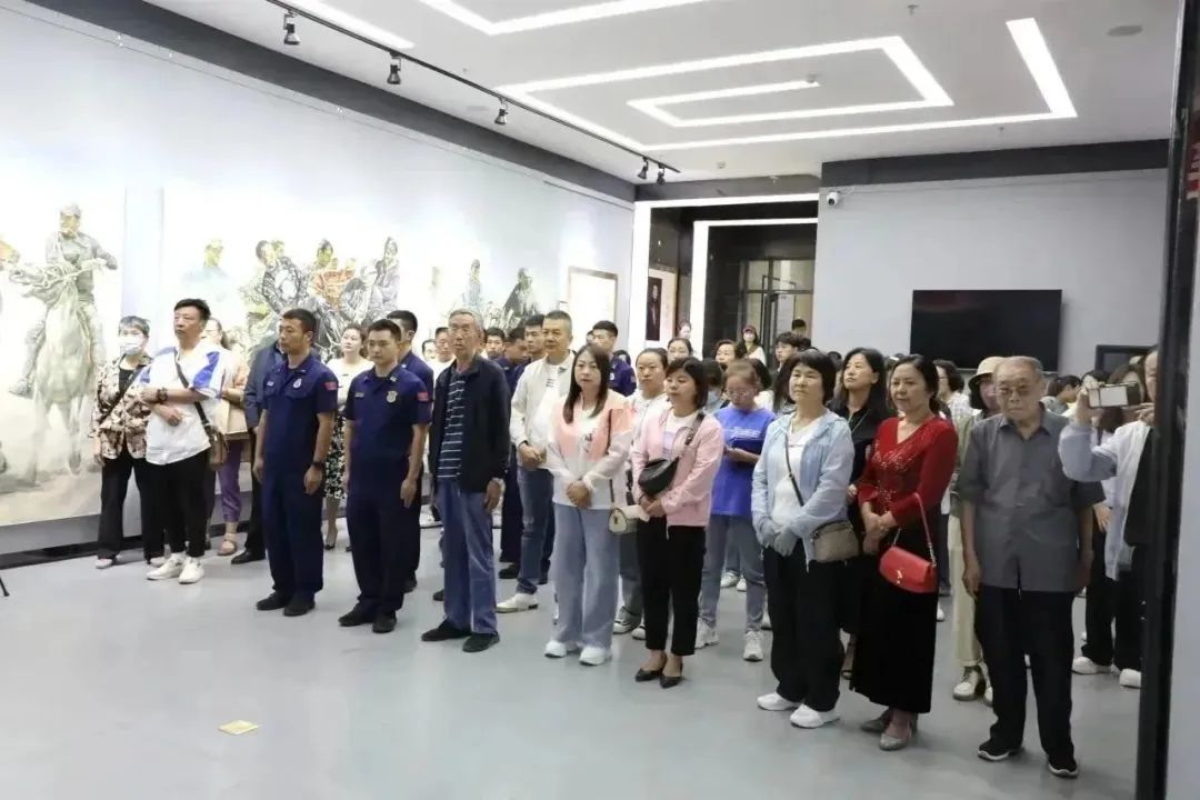 “房建平油画作品展”在酒泉美术馆隆重开幕