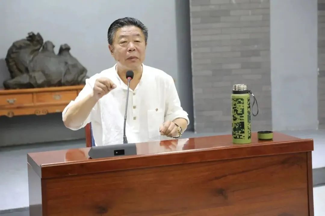 著名画家房建平“艺术之路——我的创作感悟”专题讲座在酒泉美术馆成功举办