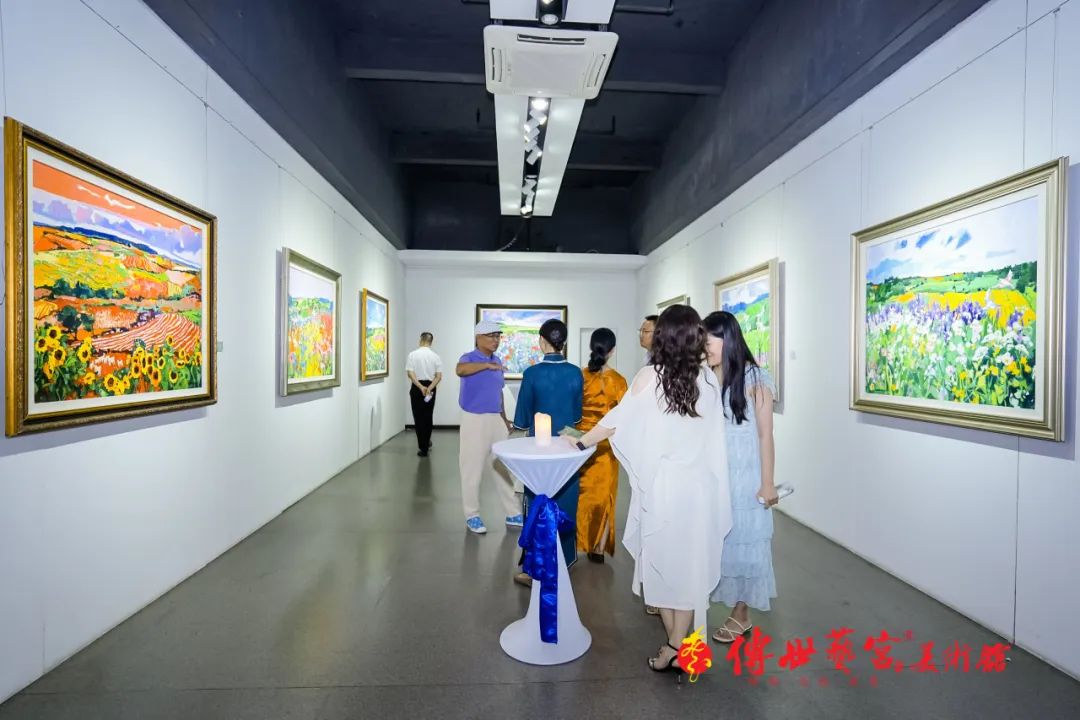 “诗性的乡野——高鸣油画精品展”开幕酒会在厦门举行，鹭岛吹起一股诗性的乡风