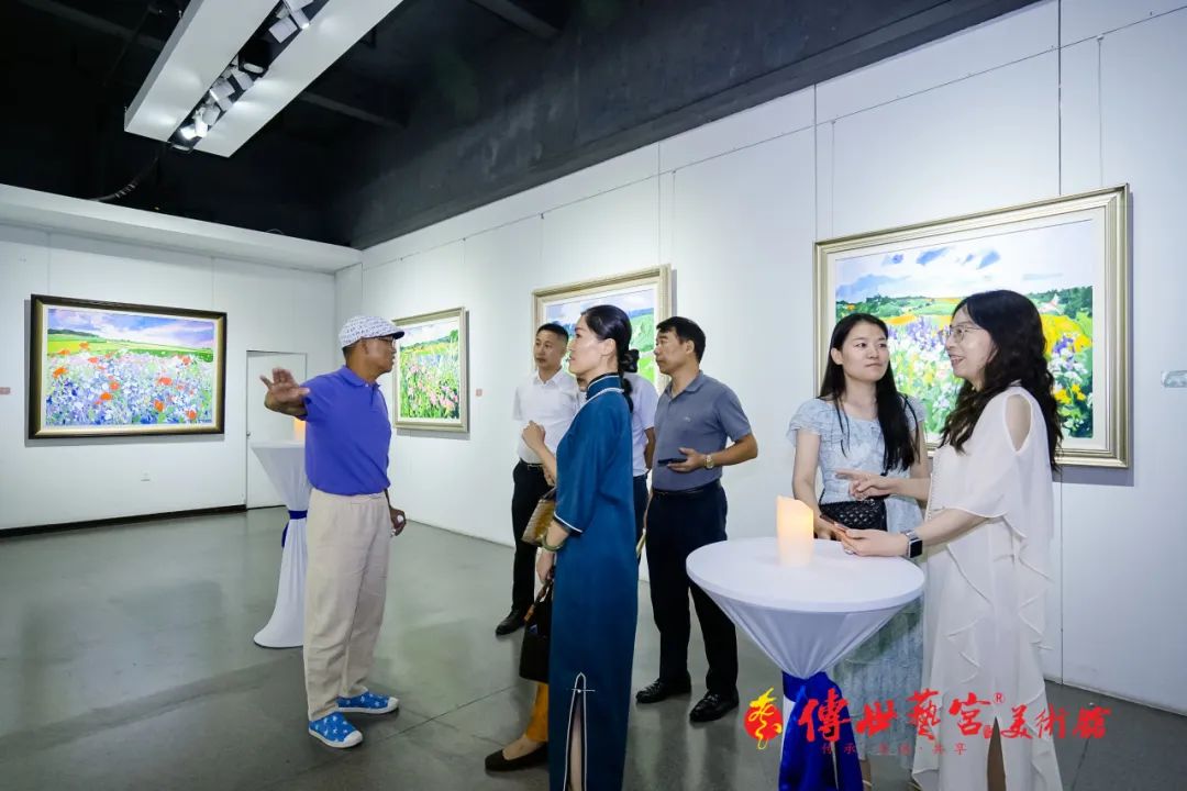 “诗性的乡野——高鸣油画精品展”开幕酒会在厦门举行，鹭岛吹起一股诗性的乡风