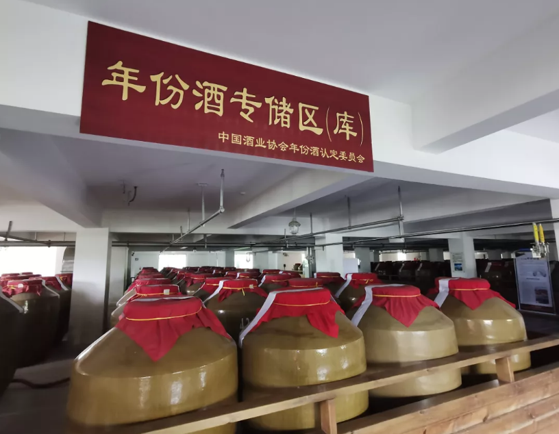 汇聚磅礴力量，景芝芝香真老酒助力潍坊安丘“专精特新”高质量发展储动能