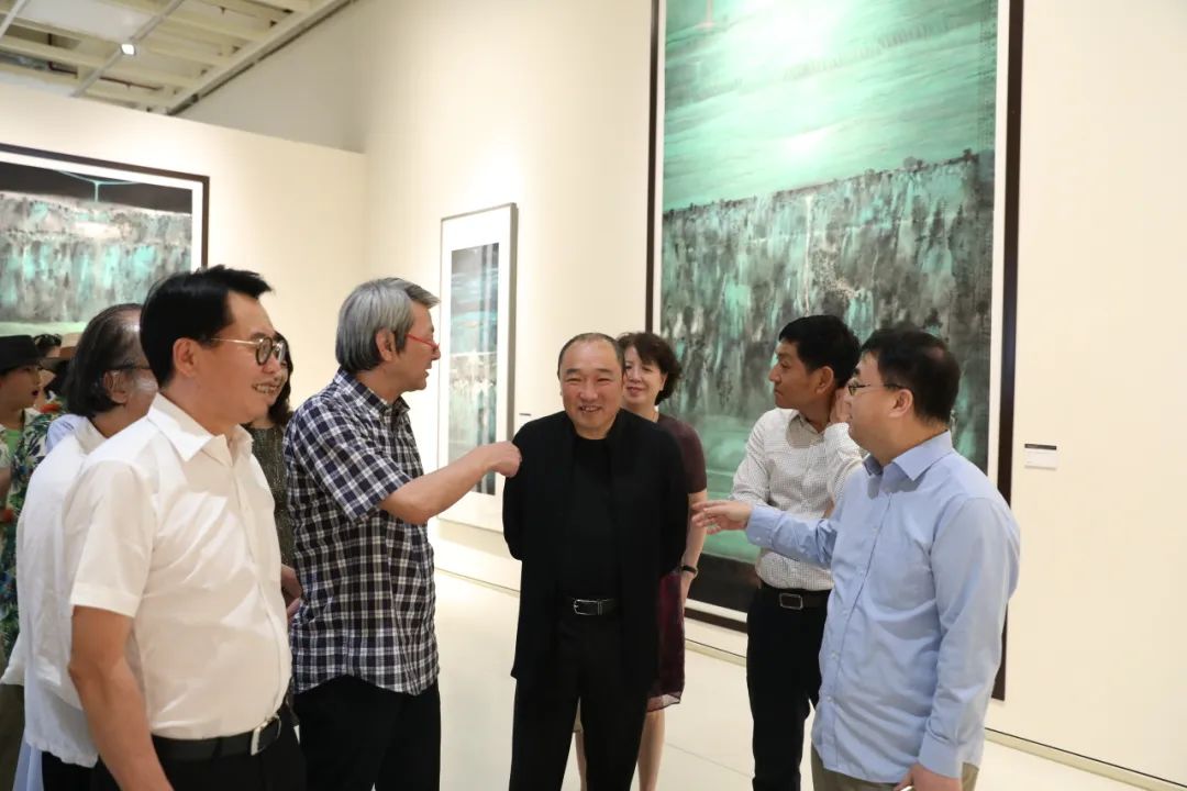 “天地人和·大道不孤——卢禹舜中国画作品展”开幕，展期至9月24日