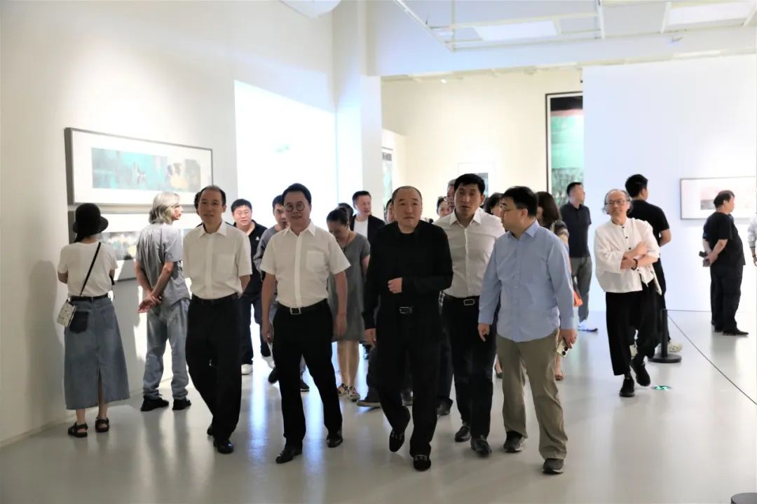 “天地人和·大道不孤——卢禹舜中国画作品展”开幕，展期至9月24日