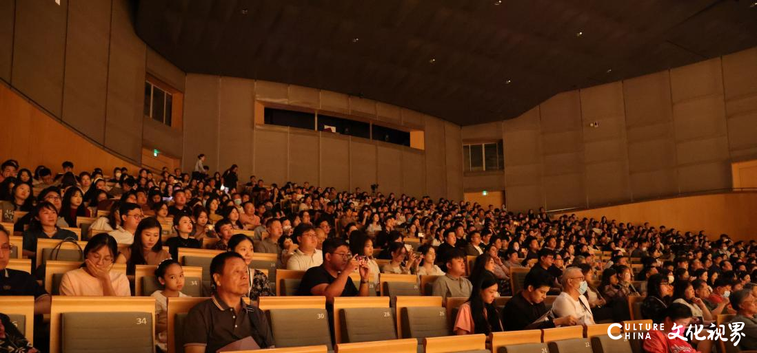 青年歌唱家袁野博士独唱音乐会在济南成功举行